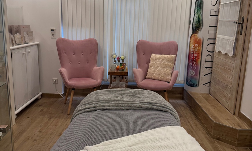 Image 2: 45 Min. Ampullen-Gesichtsbehandlung für 1 Person