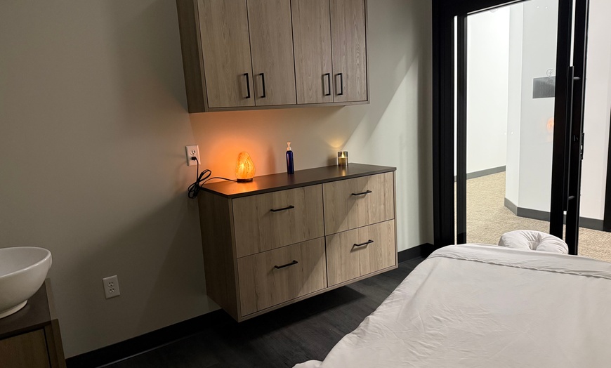 Image 3: One or Three 60- or 90-Minute Full Body Swedish Massages