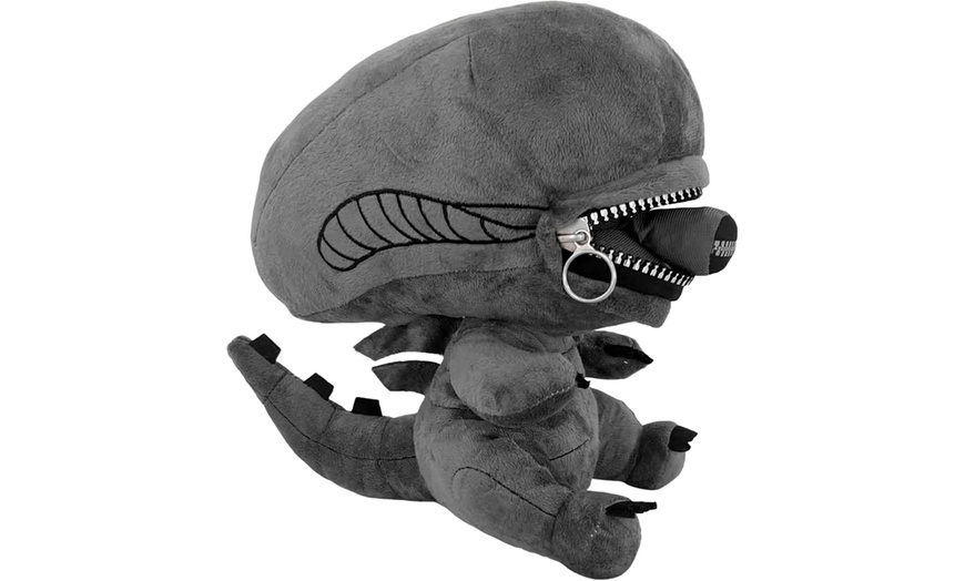 Image 4: Alien-Inspired Xenomorph Zipper Mouth Plush Soft Toy