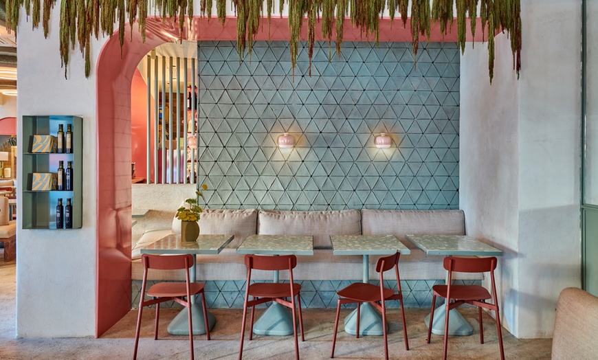 Image 3: Tardeo Superchulo para 2 o 4 personas con bebida y picoteo saludable