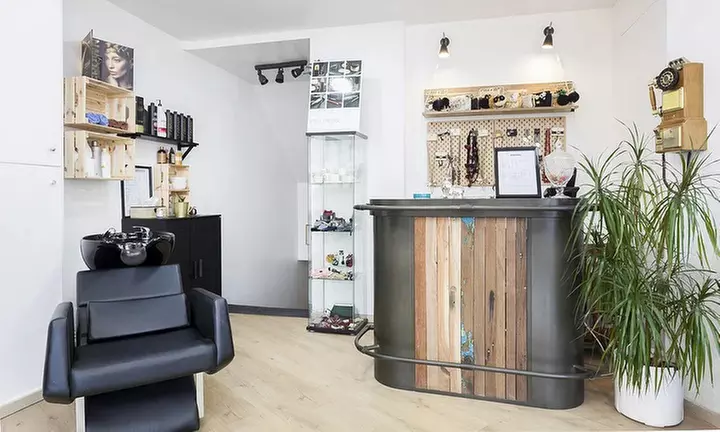 Forfait shampoing, soin, coupe et séchage à Bruxelles