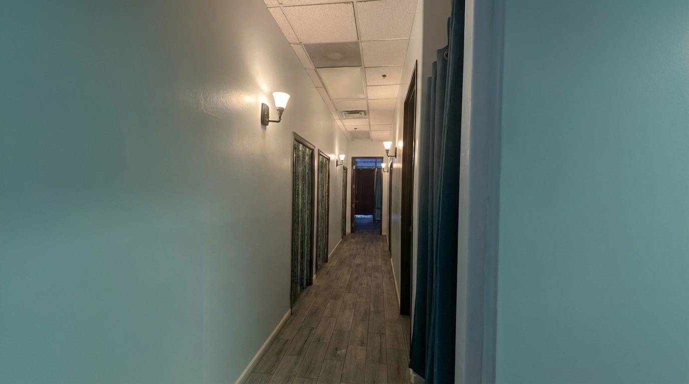 Rejuvenate with One or a Couple of 60-Minute Massages with Hot Stones & Oil at Massage W ( Up to 39%Off )