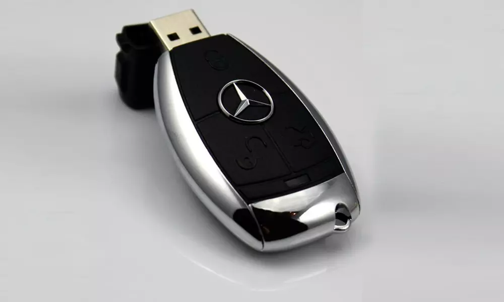 Trend Matters Luxury Car Key Flash Pen Thumbdrive - Primary Image