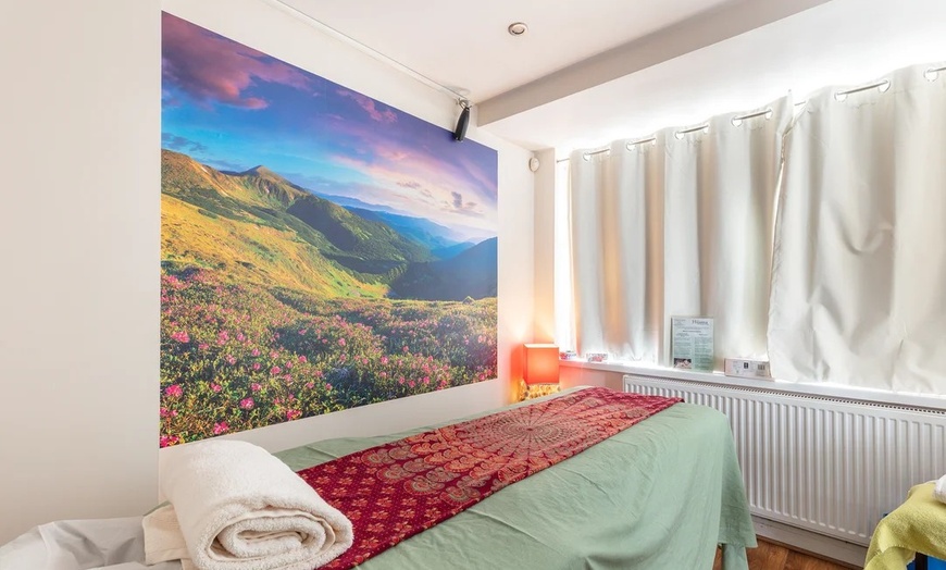 Image 4: 30-minutes Massage - Head, Neck, Back and Shoulders, and More