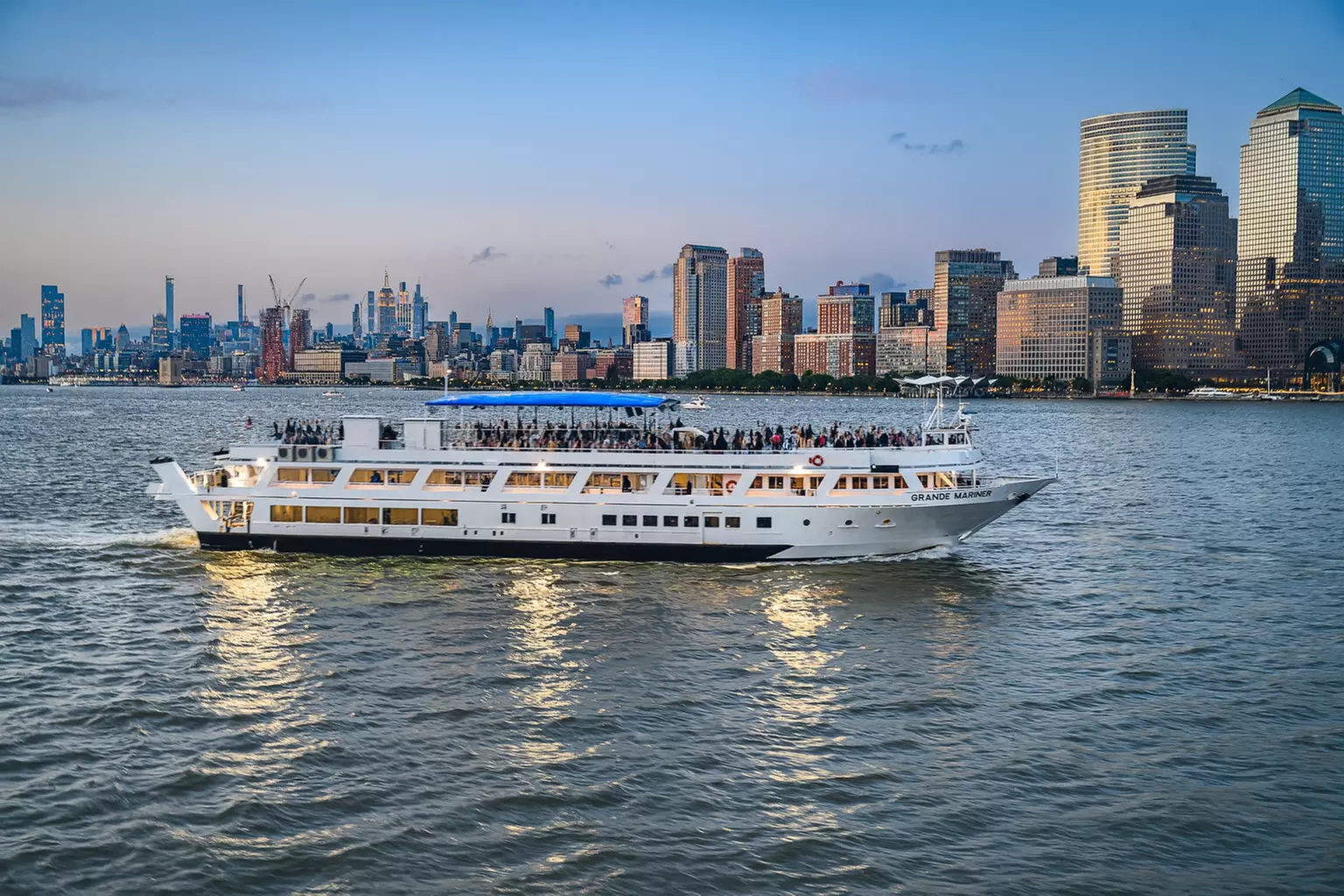 NYC and Statue of LIberty Sightseeing Cruise from NYC Water Cruises