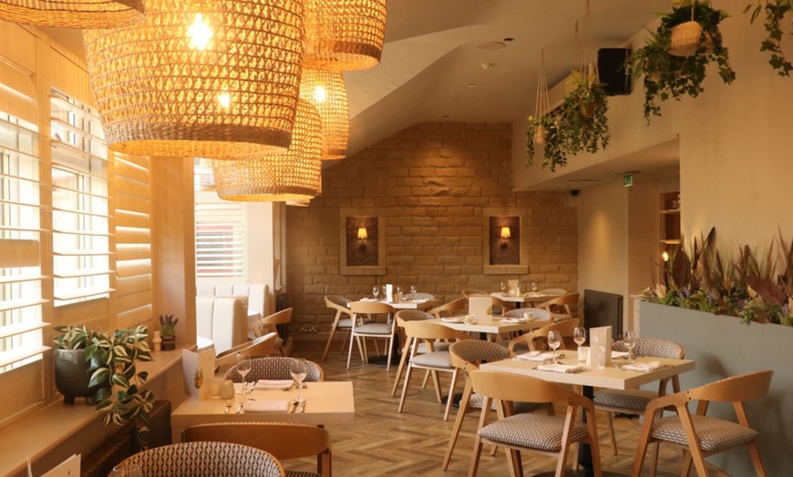 Image 7: Greater Manchester: 2 Nights with Breakfast, Dinner and Bottle of Wine