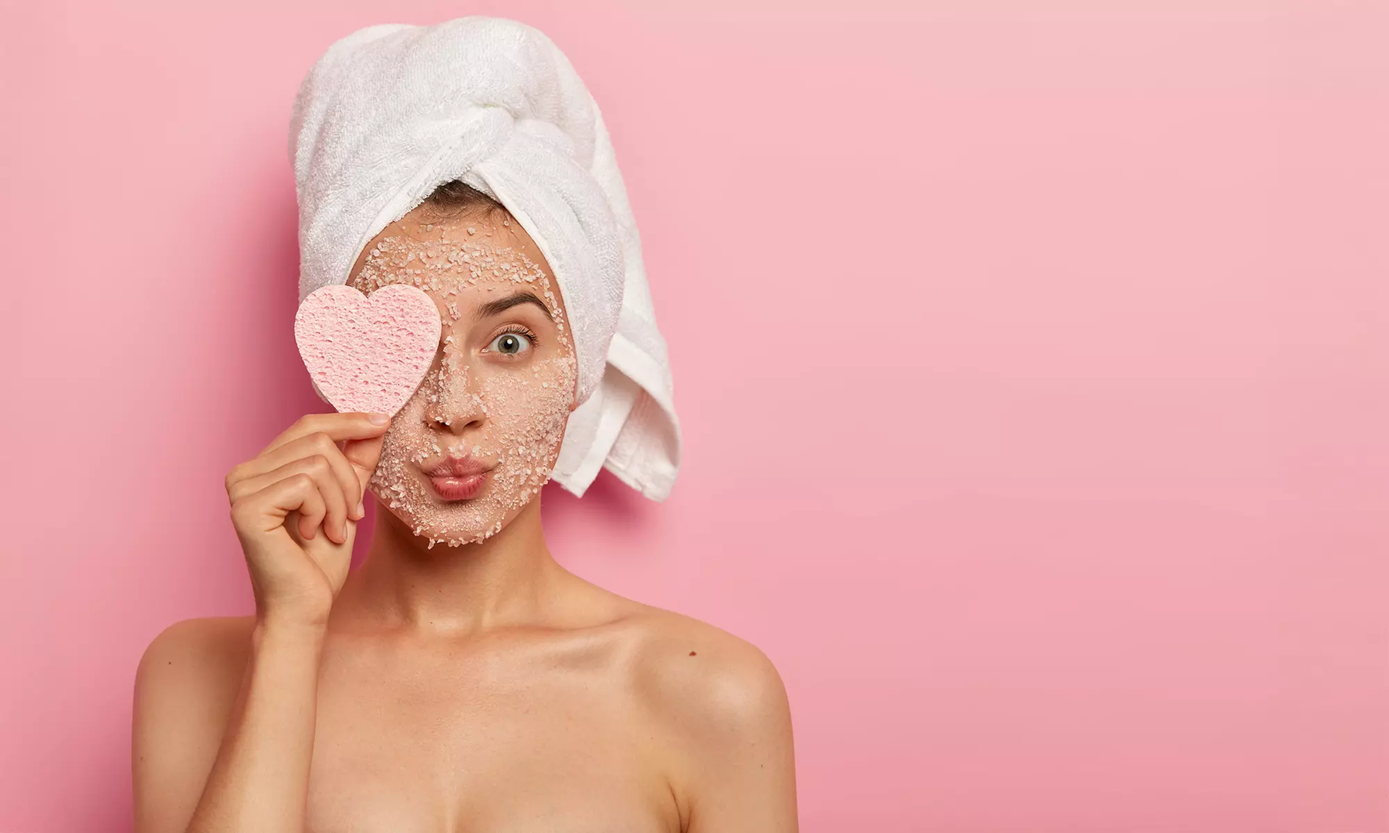 Dale unos mimos a tu piel: limpieza facial completa con opción a tratamientos extra para 1 persona, ahorra hasta un 71% - Primary Image