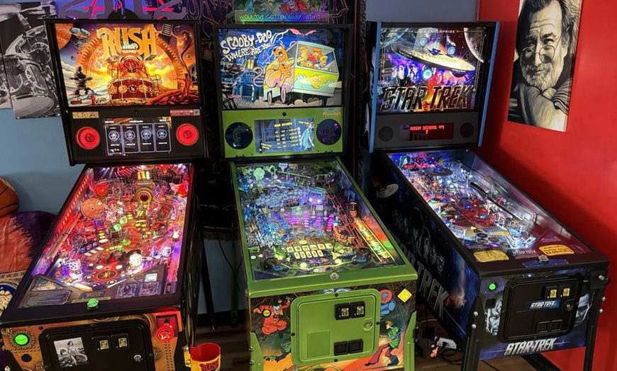 Image 5: 2-Hour Pinball Arcade Long Beach All You Can Play Pinball for Up to 6