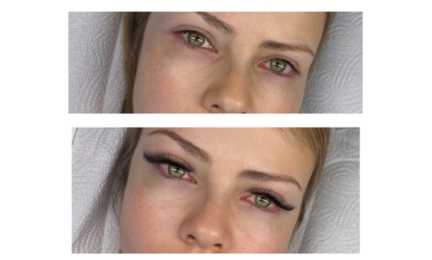 Image 4: Light-Volumen-Wimpernverlängerung für 1 Person