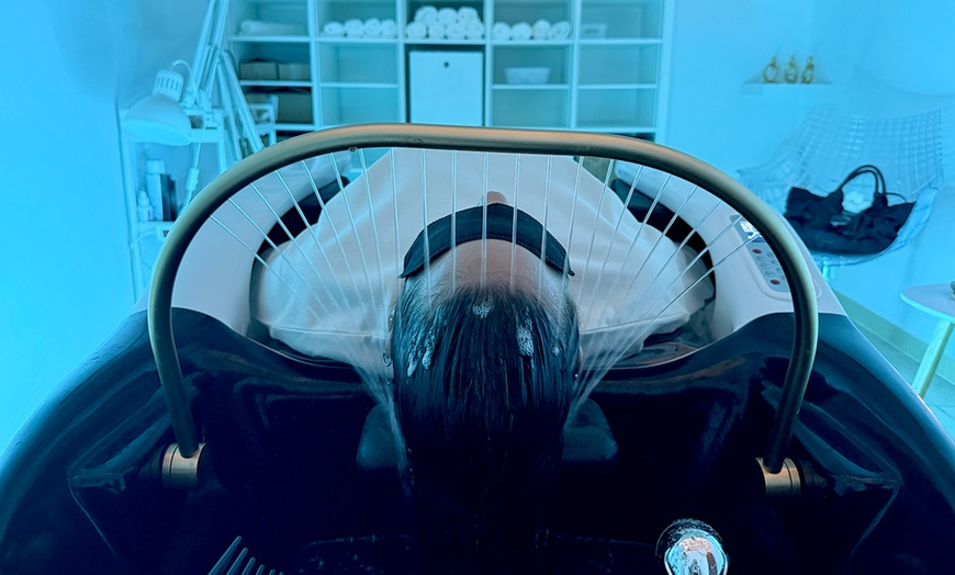 Image 2: Head spa japonés de 30, 60 o 90 minutos con opción a masaje para 1