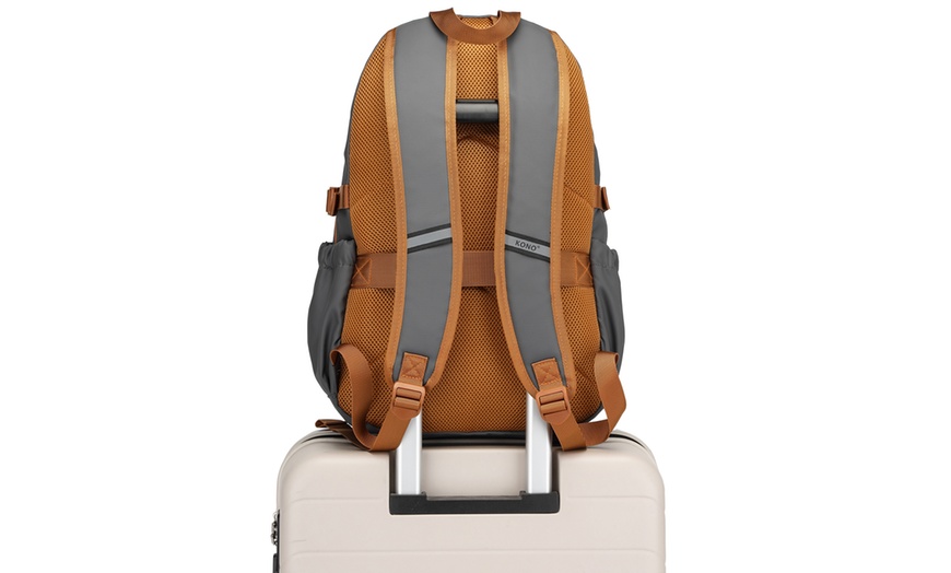 Image 11:  Mochila urbana impermeable con revestimiento 