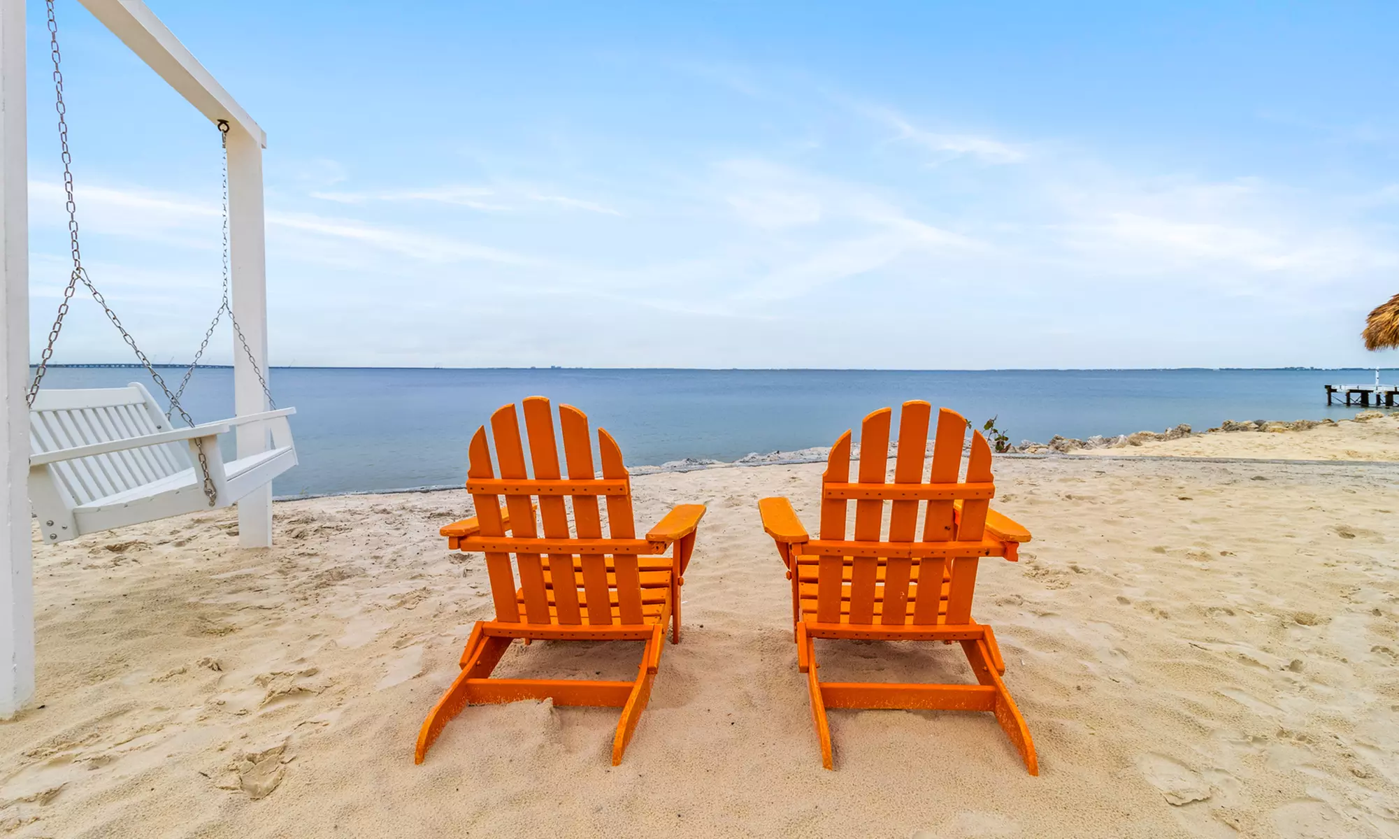 Sailport Waterfront Suites: Your Gateway to Bayside Serenity
