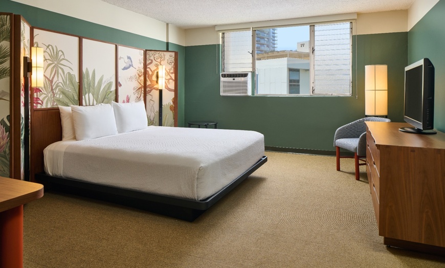 Image 6: Pagoda Hotel: Family-Friendly & Affordable - Book Now!