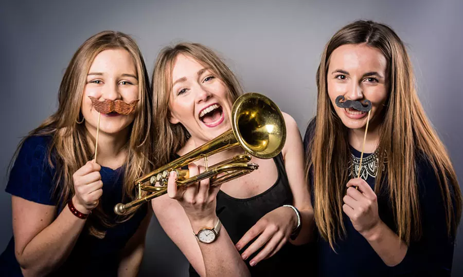 Three-Hour Photo Booth Session