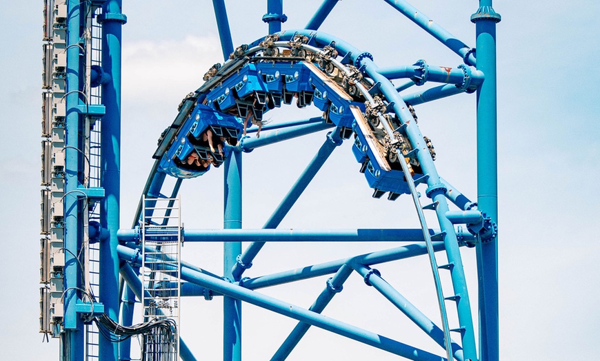 Image 14: LIMITED TIME OFFER: Six Flags St. Louis - Up to 50% Off