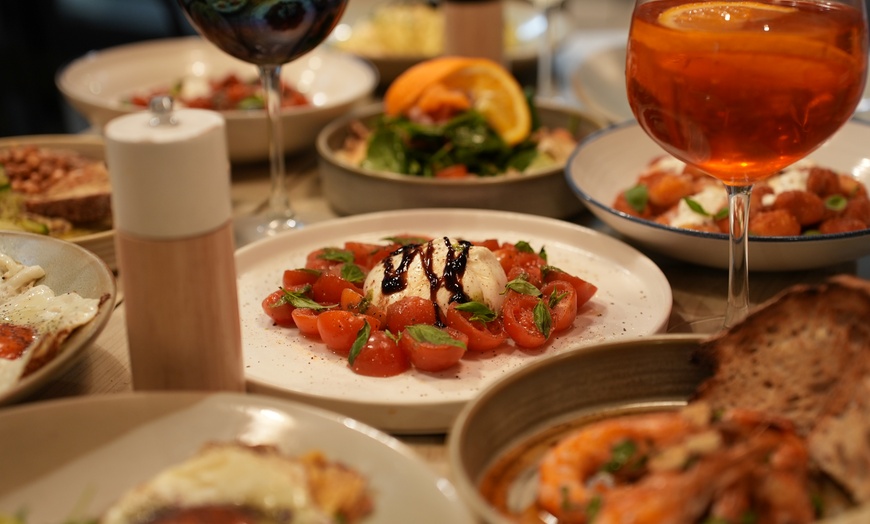 Image 1: 2,3, or 4 Mains/Sharing Plates + Beers/Wine/Cocktails: For 2, 3, or 4