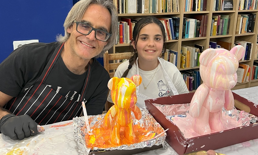 Image 28: Taller de pintura de un osito de peluche para 1 o 2 personas