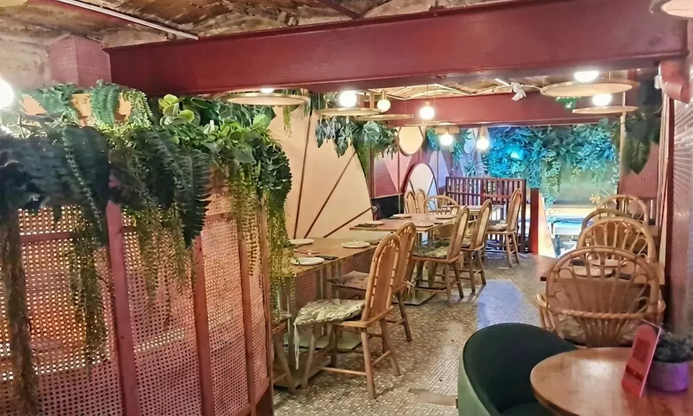 Menú VALOO para 2 o 4 personas en plena plaza del Ayuntamiento