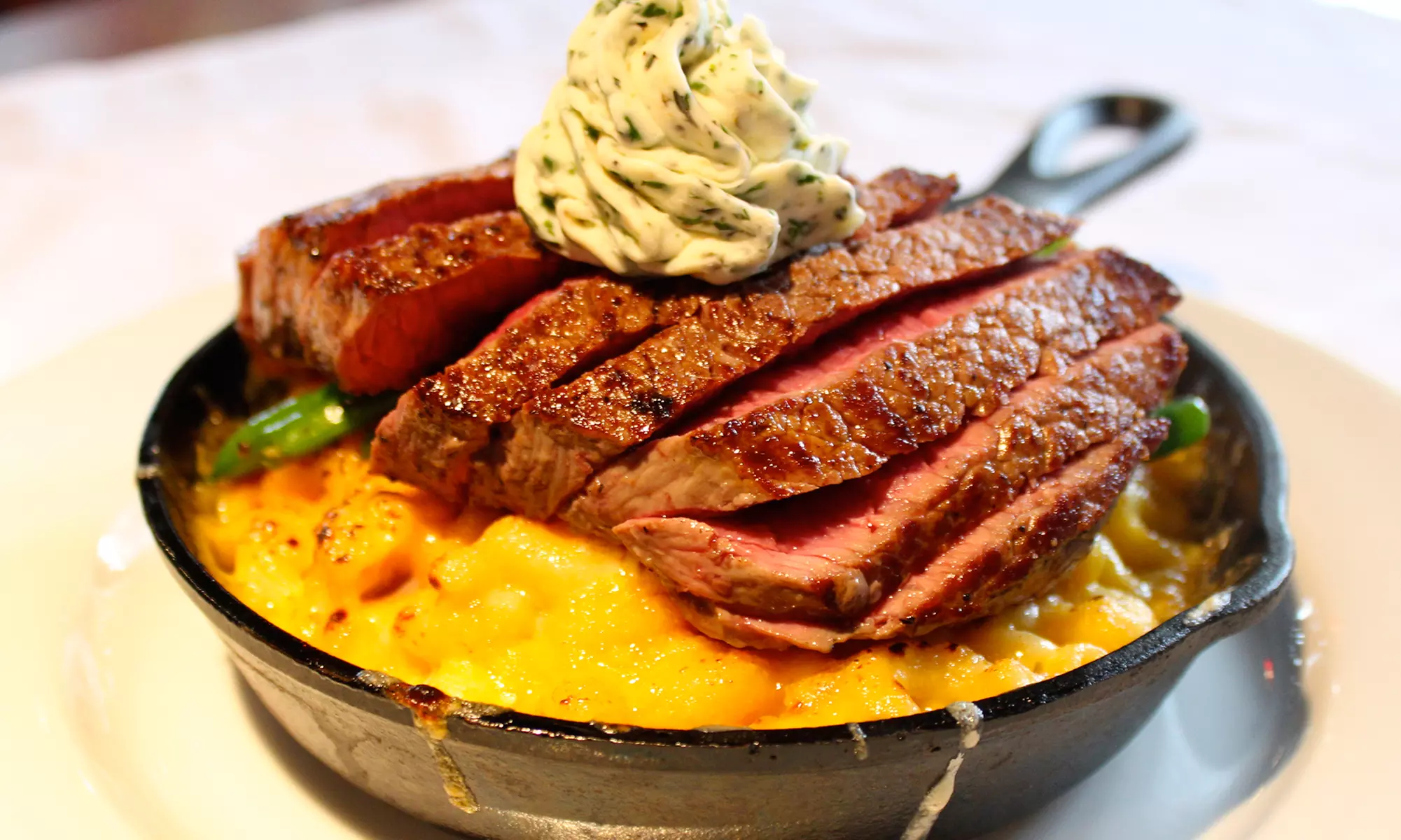 $12.99 for $24 Worth of Gastropub Dinner and Drinks at G's Midtown - Primary Image
