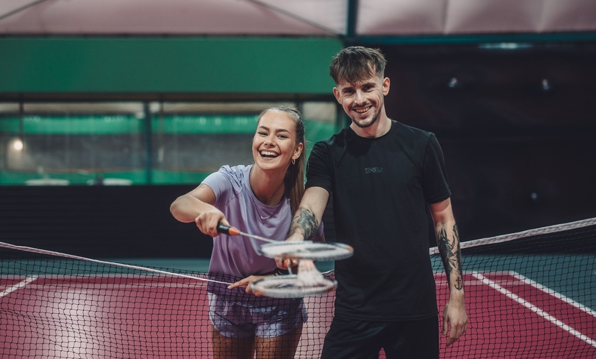 Image 2: Rakieta w dłoń! Godzina gry w tenisa, padla, badmintona lub pickleball