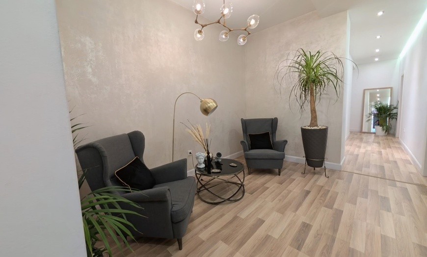 Image 5: Infiltración de 1 vial de relleno dérmico en labios