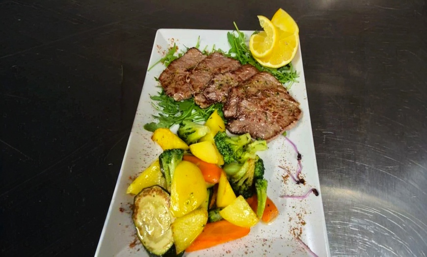 Image 9:  3-Gänge Candle-Light-Dinner à la carte für 1, 2 oder 4 Personen