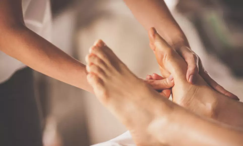 Masaje de hasta 1 h a elegir o ritual con exfoliación y bebida para 1