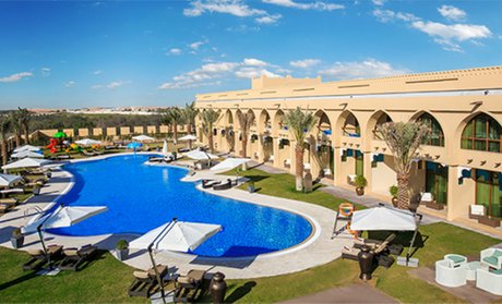 Abu Dhabi: 4* Stay with Activities 