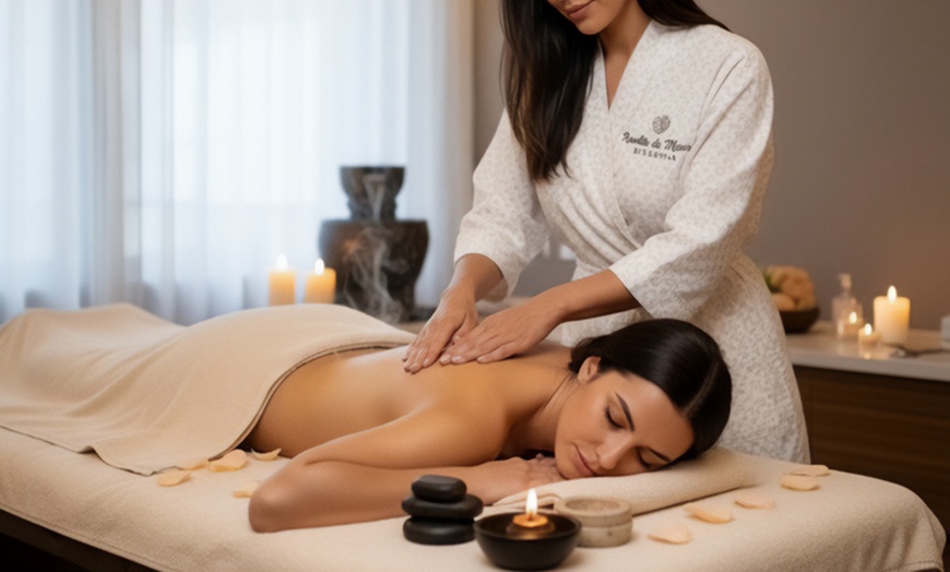 Image 1: Hollywood peeling con carbón activo y láser o limpieza facial prémium 