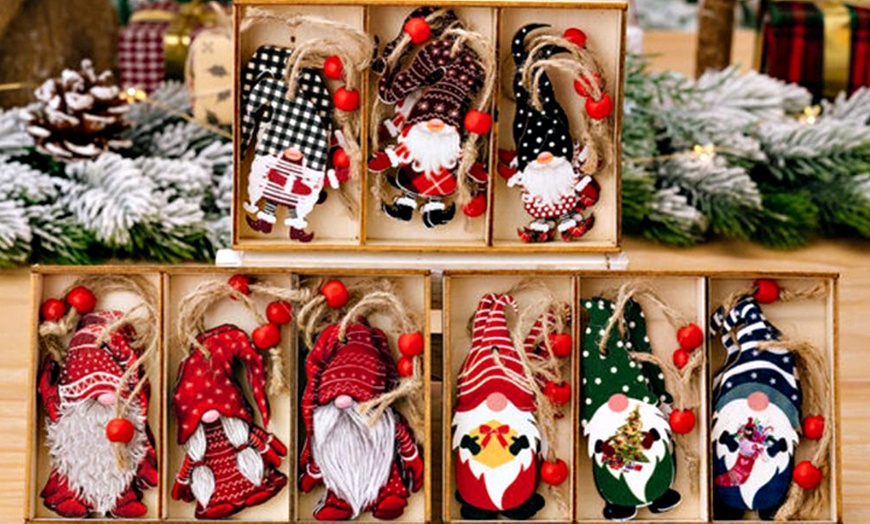 Image 7: Christmas Gift Cute Painted Wooden Ornament