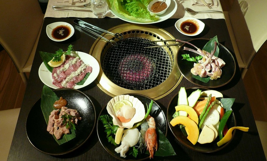 Image 1: Kome, cena sushi e Yakiniku