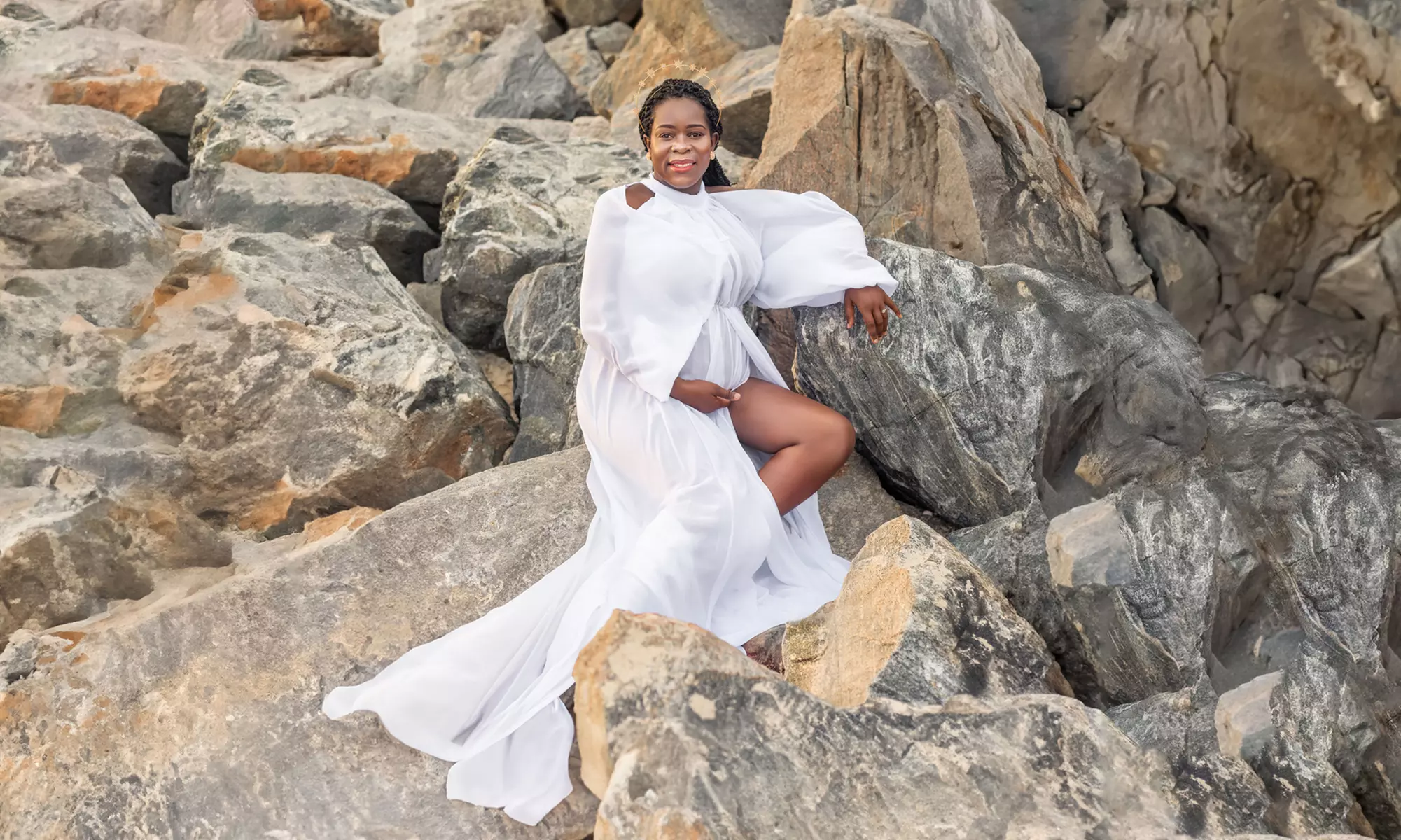 30-min, 1 or 2-hour Pregnancy Photo Shoot with Optional Hair & Makeup