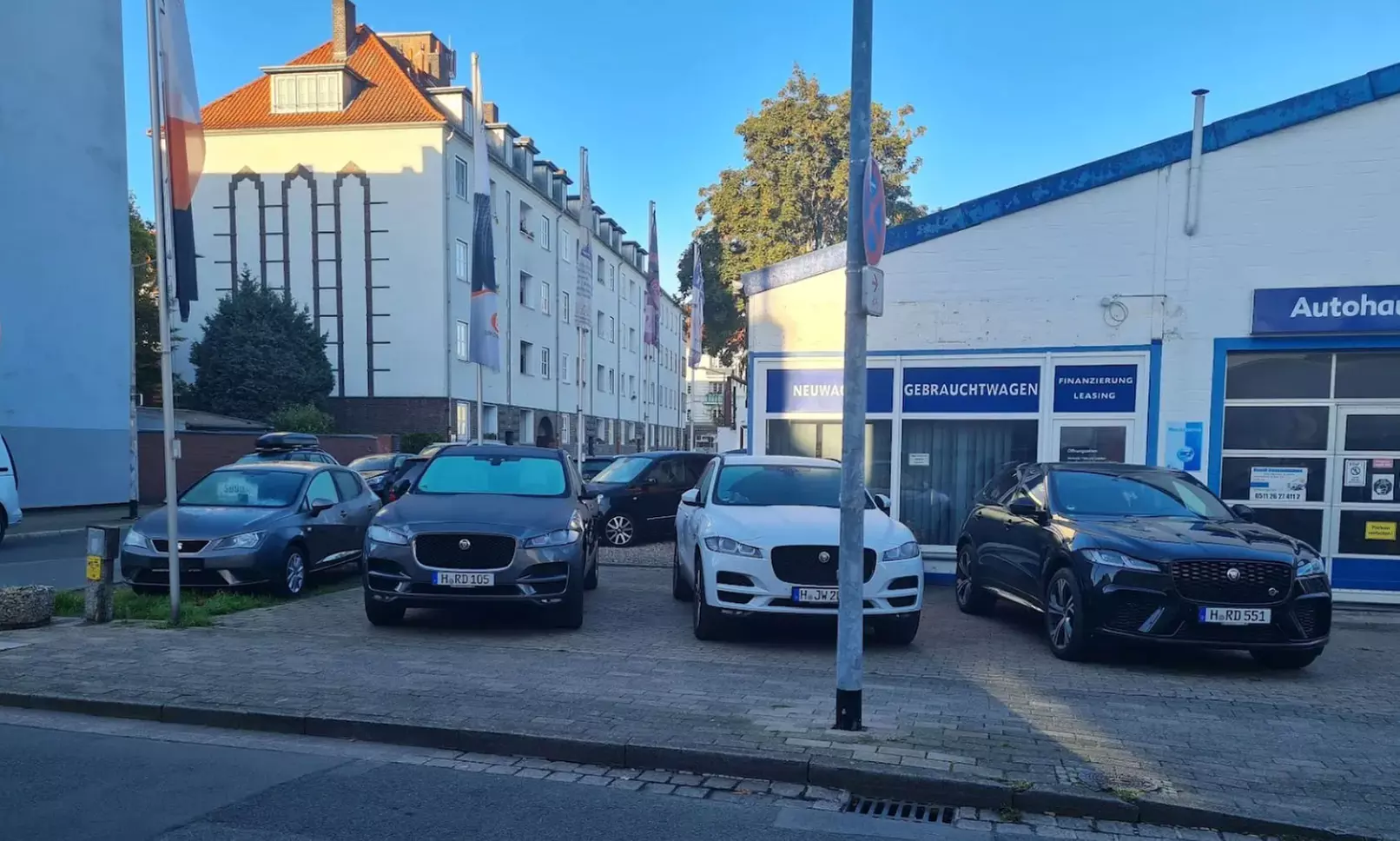 Inspektion für 1 Elektroauto oder 1 Hybridauto inkl. Ölwechsel bis 5 L