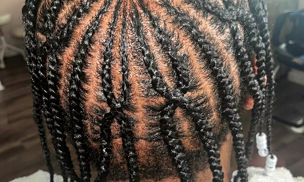 Transform Your Look with Knotless Large or Men Braids No Wash Design