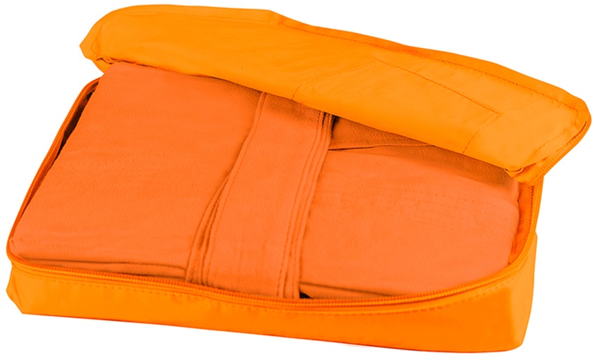 Image 12: Sneldrogend microfiber badjas met capuchon