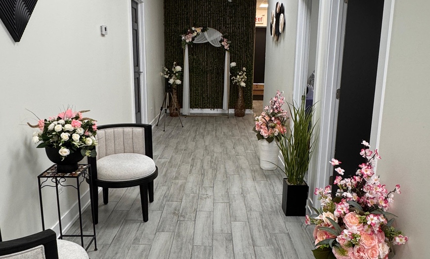 Image 8: Relax and Renew your Skin with DiamondGlow Facials at NewU Medspa