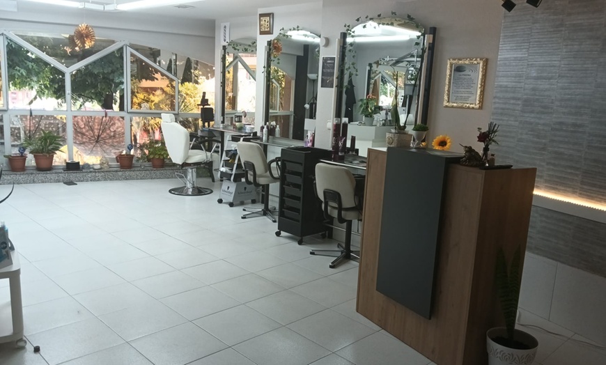 Image 5: Ritual de masaje con piedras calientes y frías de 45 o 60 minutos