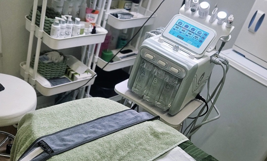 Image 6: 60-Min Mother & Daughter Spa Experience or Autumn Experience for Two