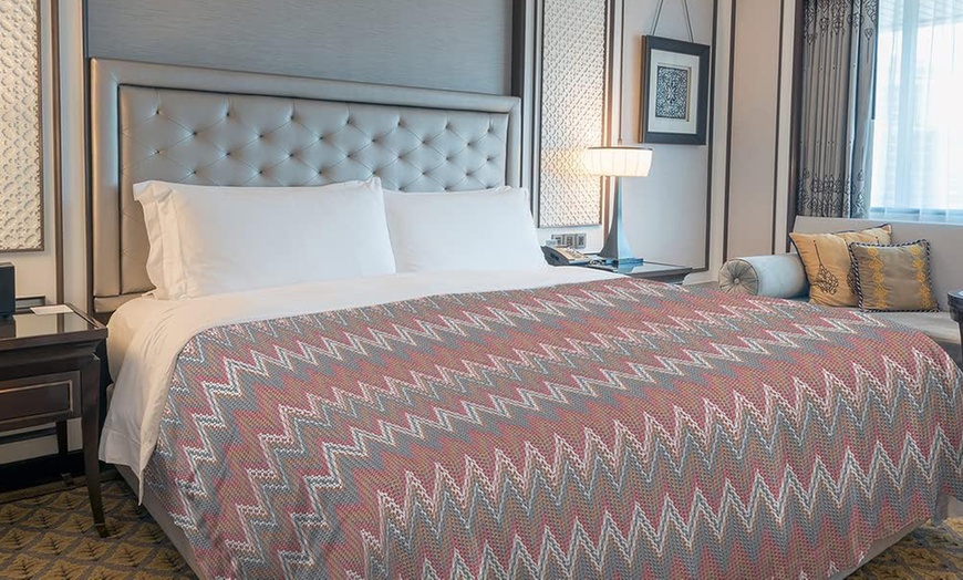 Image 16: Tagesdecke aus Piqué-Baumwolle für Frühling und Sommer