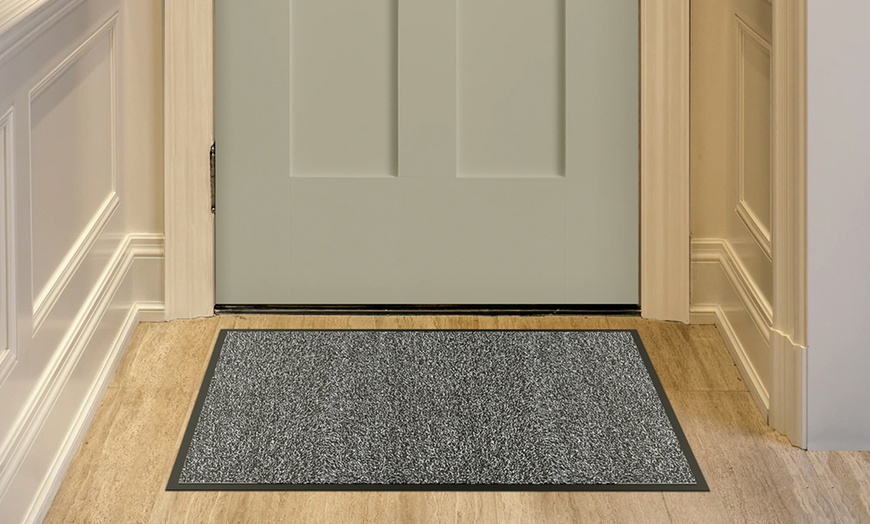 Image 2: Water-Resistant Floor Mat