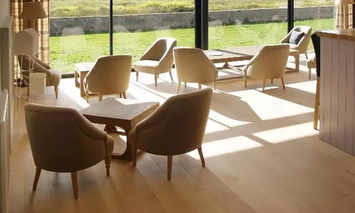 Finistère en 4* : chambre double avec balcon vue jardin, option pdj