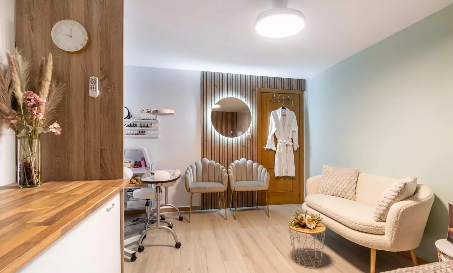 Limpieza facial 6 en 1 con punta de diamante y opción a extras para 1