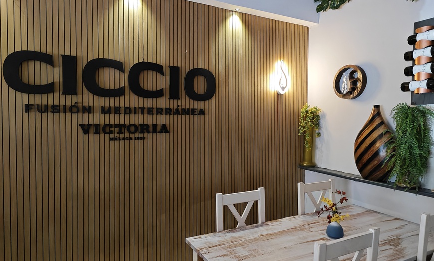 Image 2: Menú nikkei o peruano de autor para dos personas