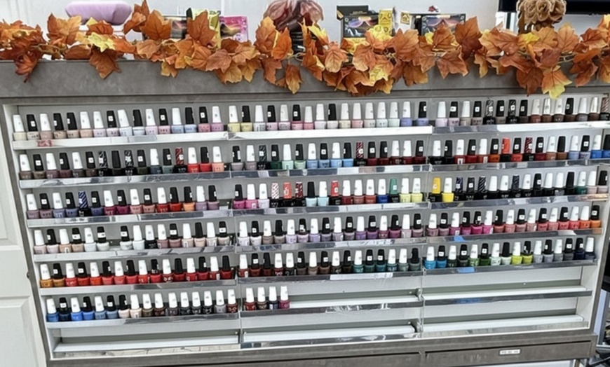 Image 5: Gel Manicure & Deluxe Pedicure Packages for Perfect Nails