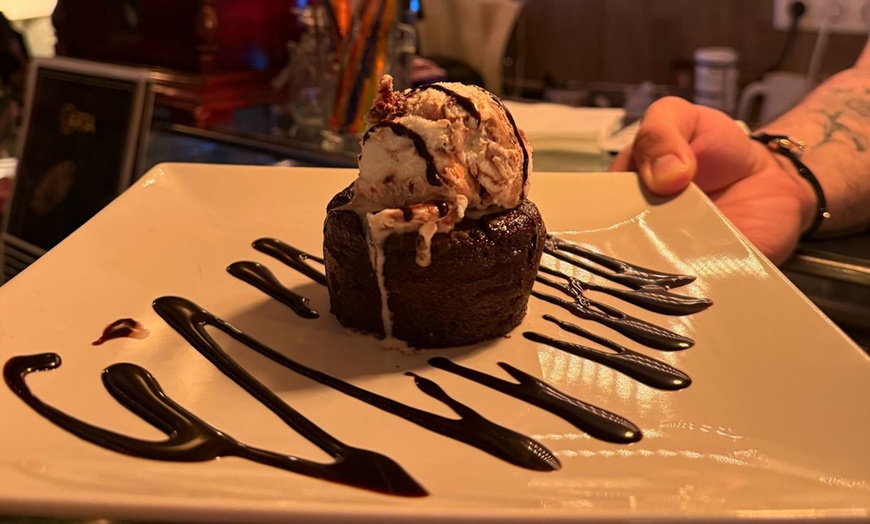 Image 3: Menú mediterráneo clásico o prémium para 2 o 4 personas 