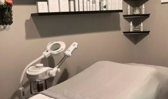 Smooth, Youthful Skin Awaits-20 or 40 Units of Botox at XV Aesthetics!