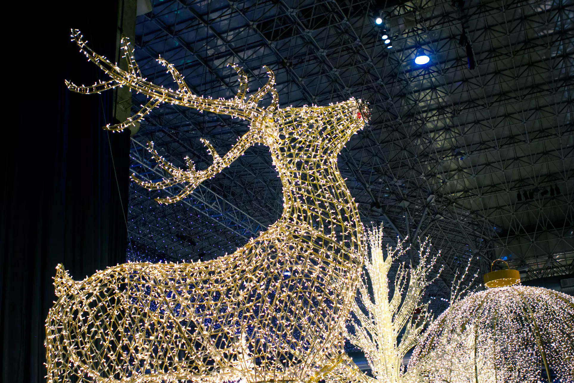 Winter WonderFest, Chicago’s Ultimate Indoor Holiday, Navy Pier