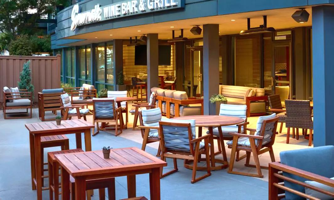 General Spend Lunch Voucher Party of 1, 2, or 4 with Starbucks on Site