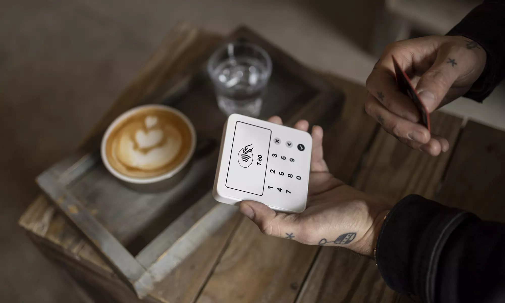 10 bzw. 49 € Rabatt auf Zahlungsterminal / Registrierkasse von SumUp