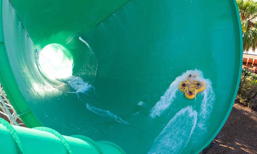 Image 8: Thrills Await: Buy a Two-Day Ticket Dreamworld, WhiteWater & SkyPoint